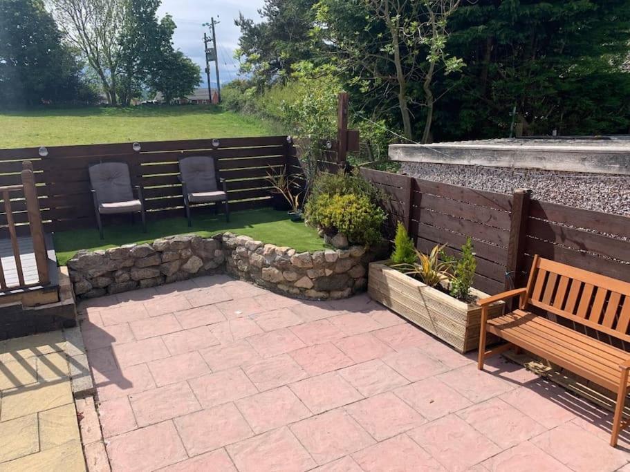 Mikes At Menai - Stylish & Spacious 3 Bed House In Menai Bridge. Exterior foto